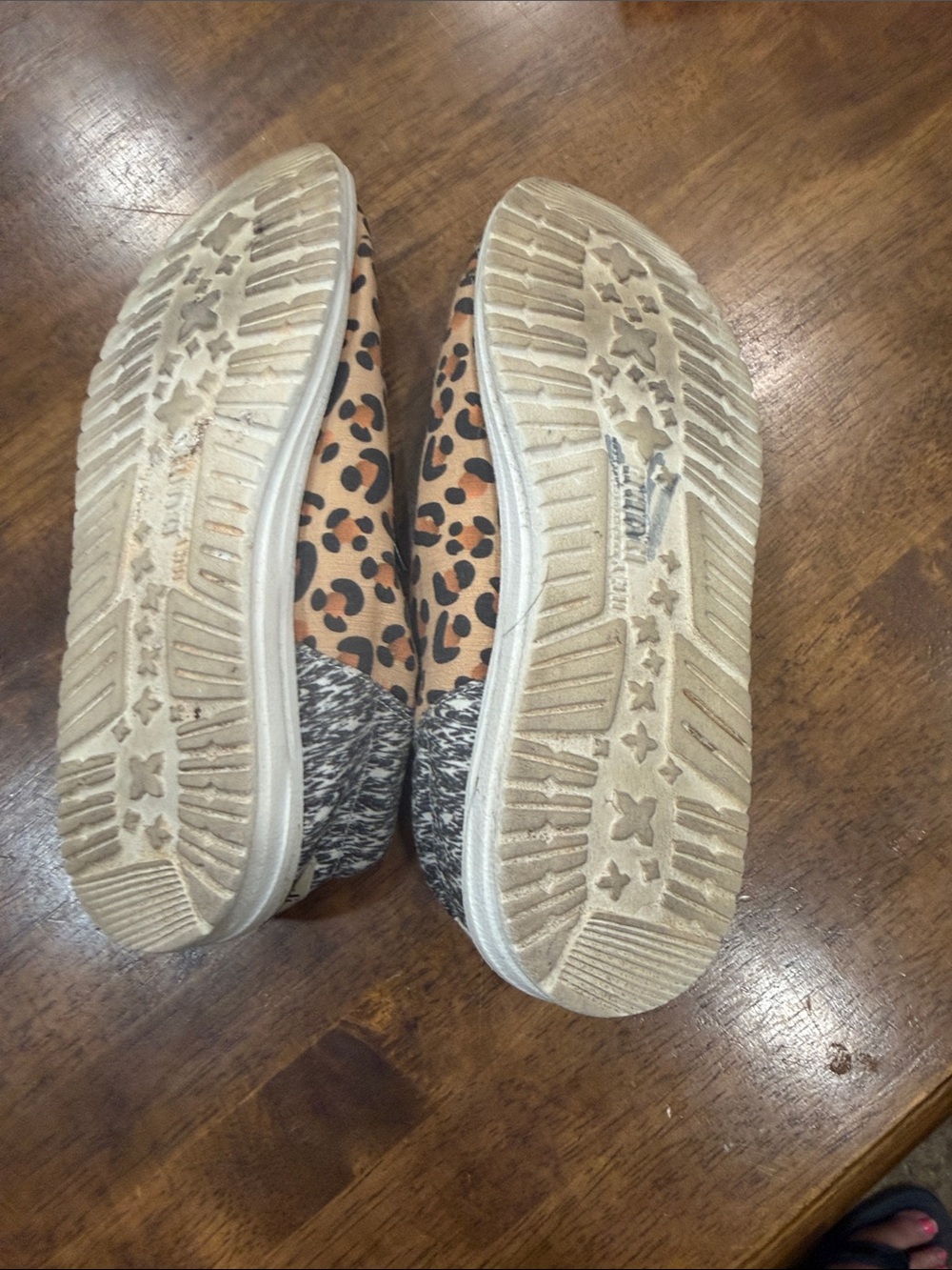 Hey Dude Women's Leopard Print Slip-On Moccasins - Black & Tan - Picture 3 of 8